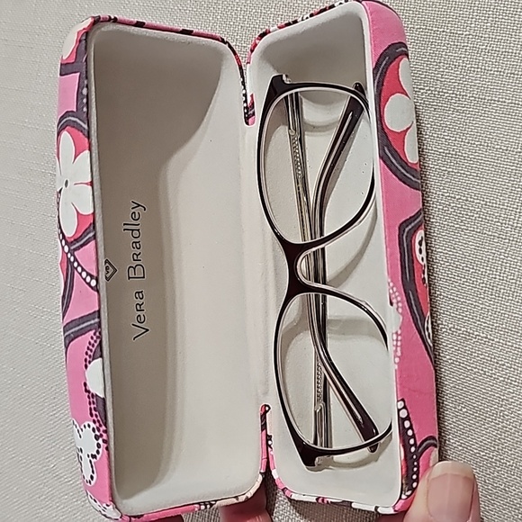 Vera Bradley Eye Wear Hard Case - Picture 4 of 8